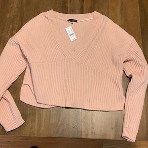 Kendall & Kylie pink sweater